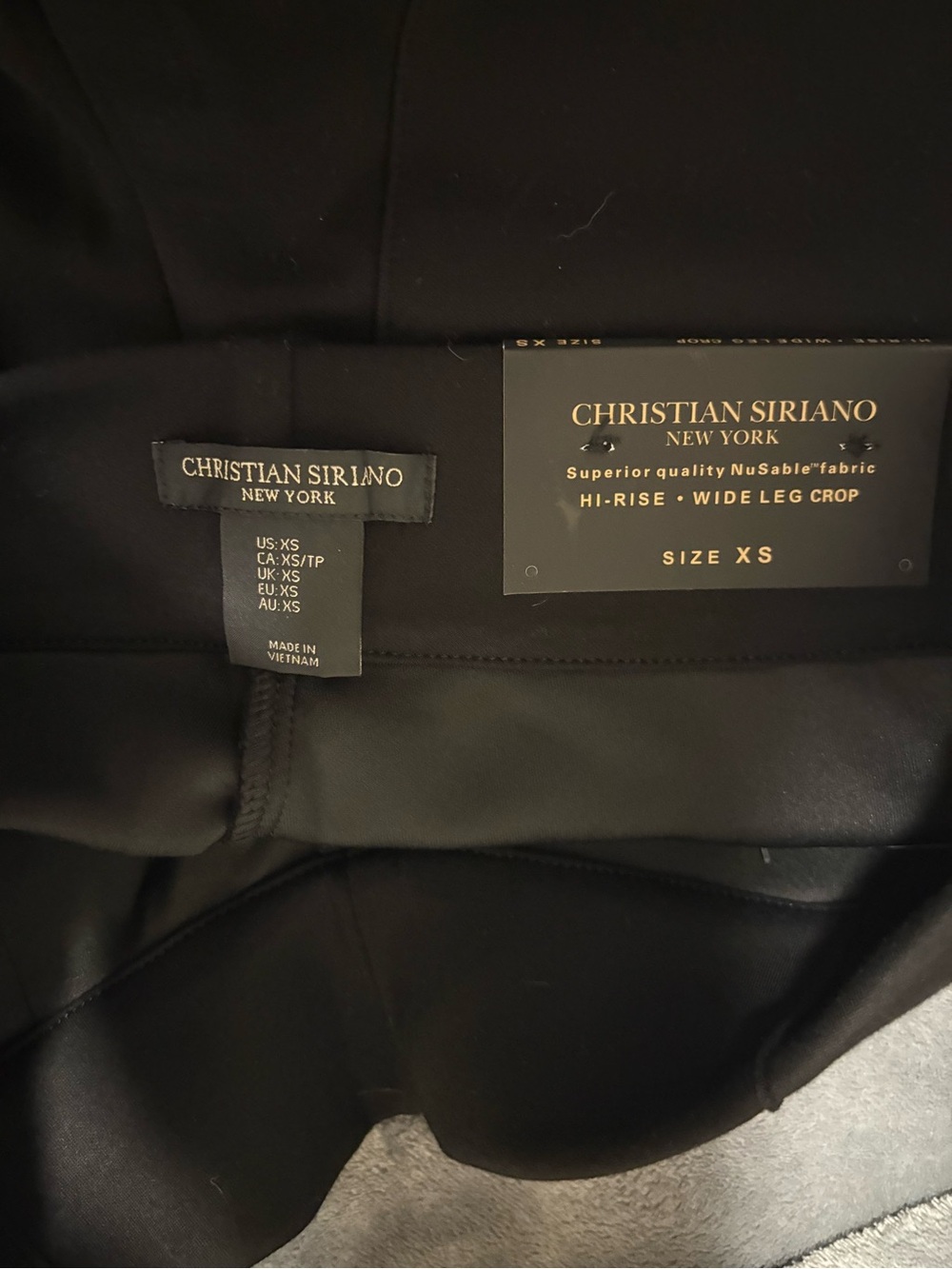 Christian Siriano Black Hi-Rise Wide Leg Crop Pants - Picture 4 of 4